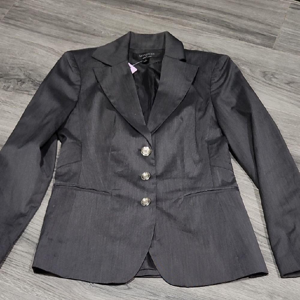 Signature By Larry Levine Gray Blazer